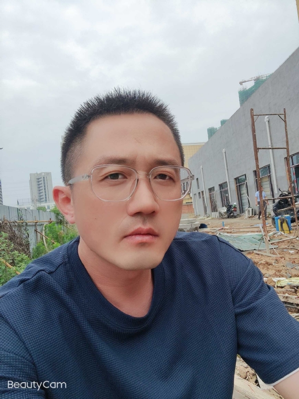 清风烈酒的第二张照片--云霄相亲网