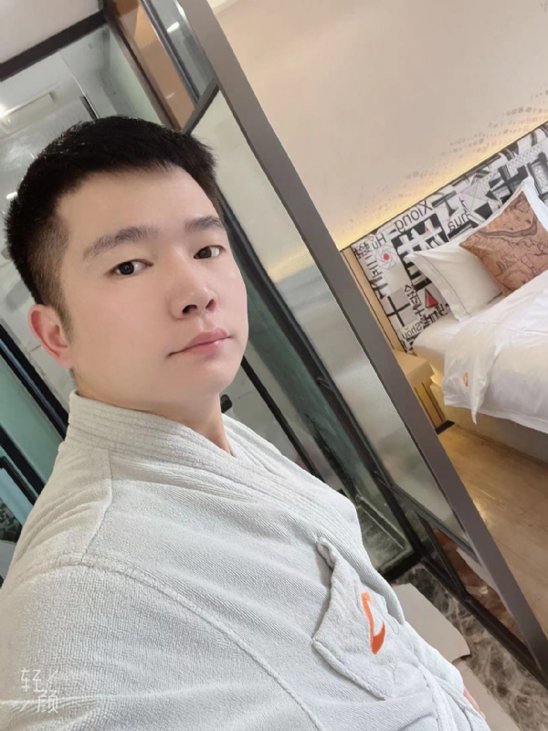 绿帽的第一张照片--云霄相亲网