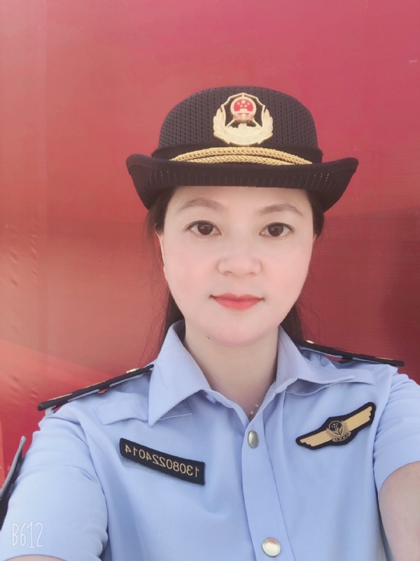 明明的第一张照片--云霄相亲网