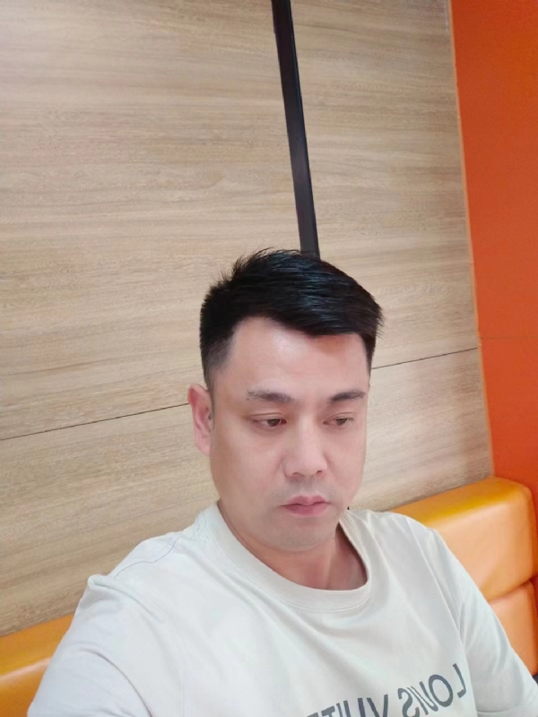 不知道的第三张照片--云霄相亲网