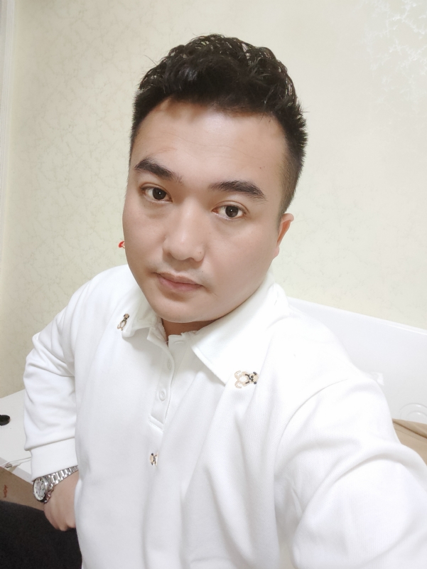哈哈先生的第三张照片--云霄相亲网