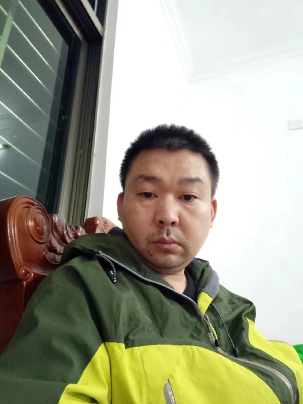 阿汤的第一张照片--云霄相亲网