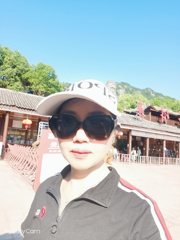 山百合的第一张照片--云霄相亲网
