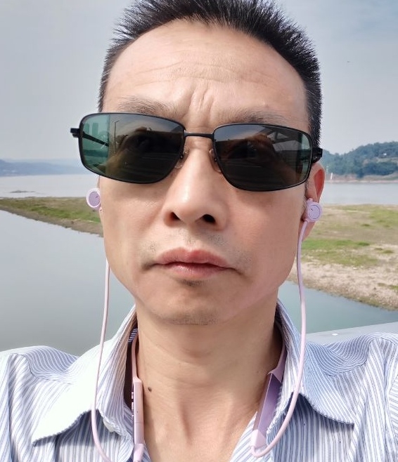 猪哥哥的第二张照片--云霄相亲网