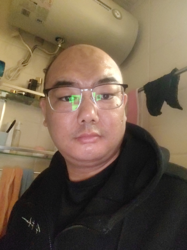 小胖子的第一张照片--云霄相亲网