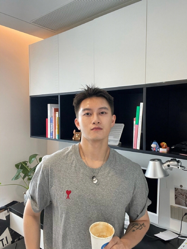月光之下的第二张照片--云霄相亲网