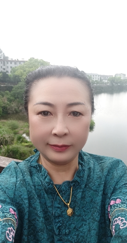 雨中情的第一张照片--云霄相亲网