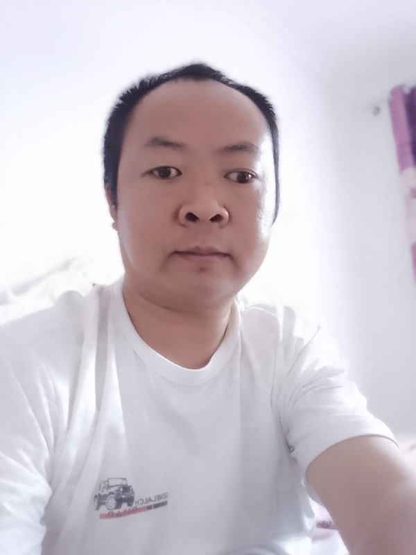 张家小伙子的第四张照片--云霄相亲网