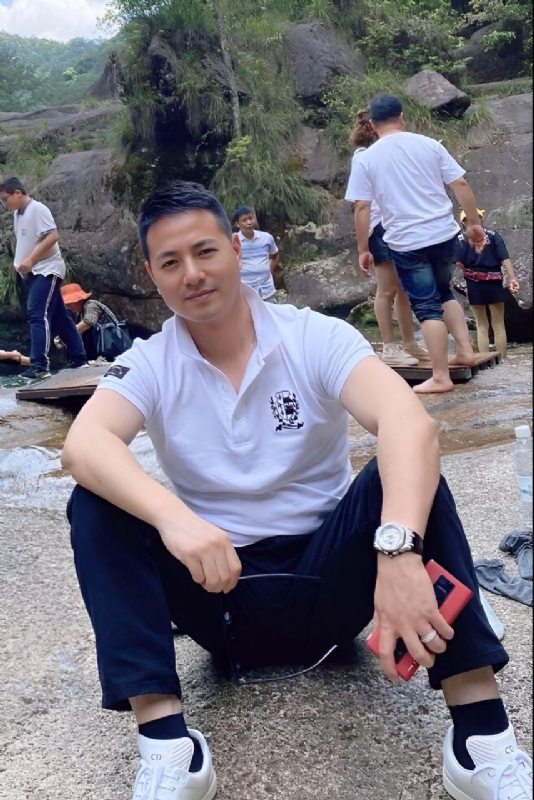 勿忘初心的第三张照片--云霄相亲网