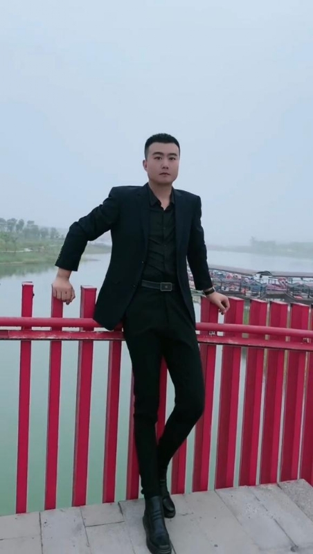 Albert的第一张照片--云霄相亲网