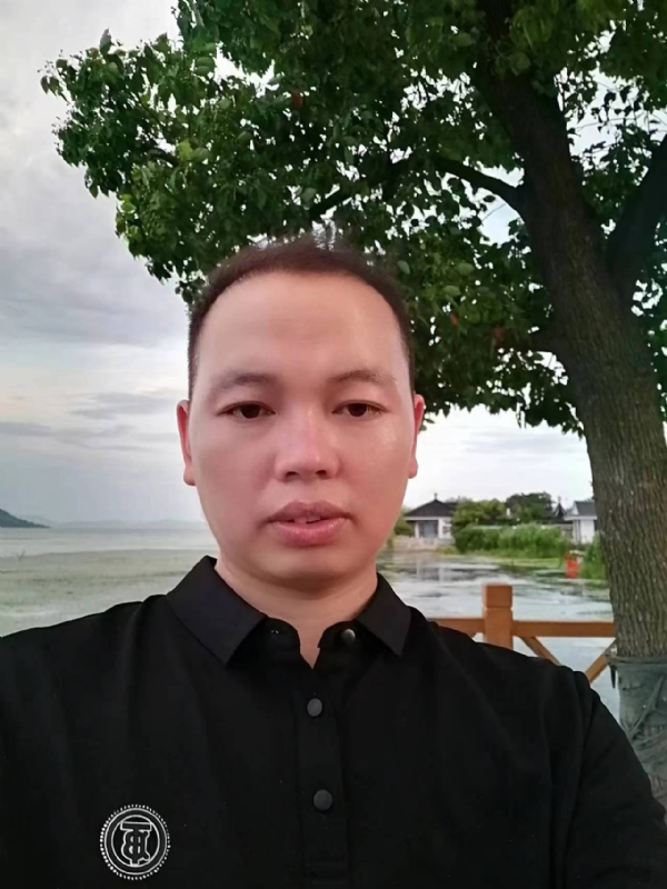 一起说晚安的第一张照片--云霄相亲网