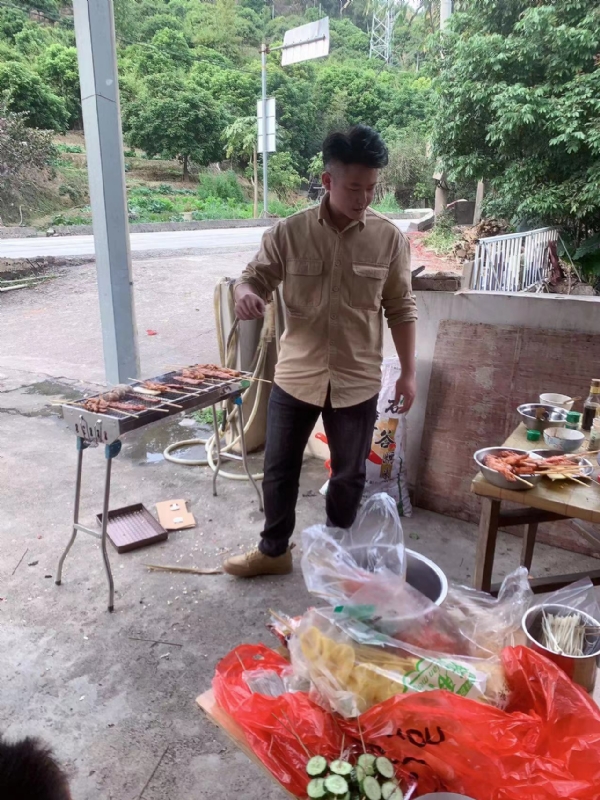 你黑我哟的第一张照片--云霄相亲网