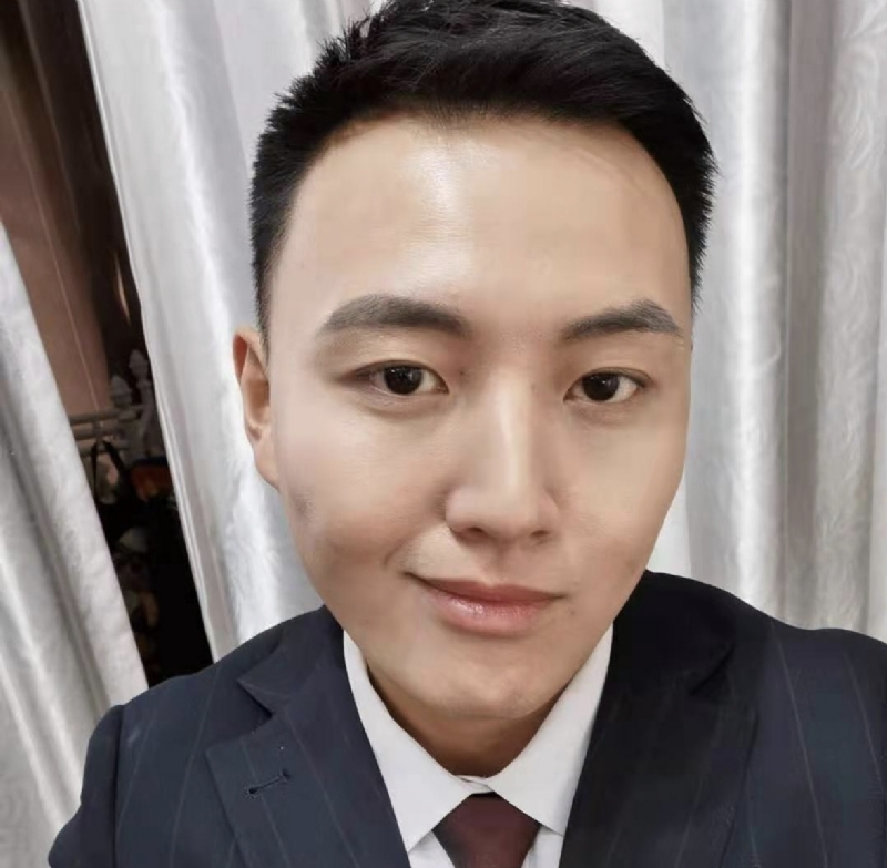 英俊潇洒的第二张照片--云霄相亲网