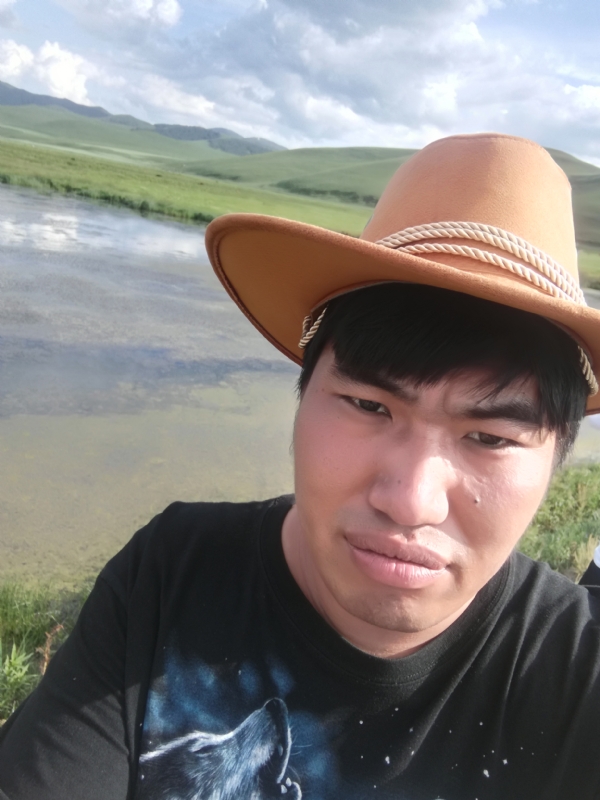 LOVE的誓言的第一张照片--云霄相亲网