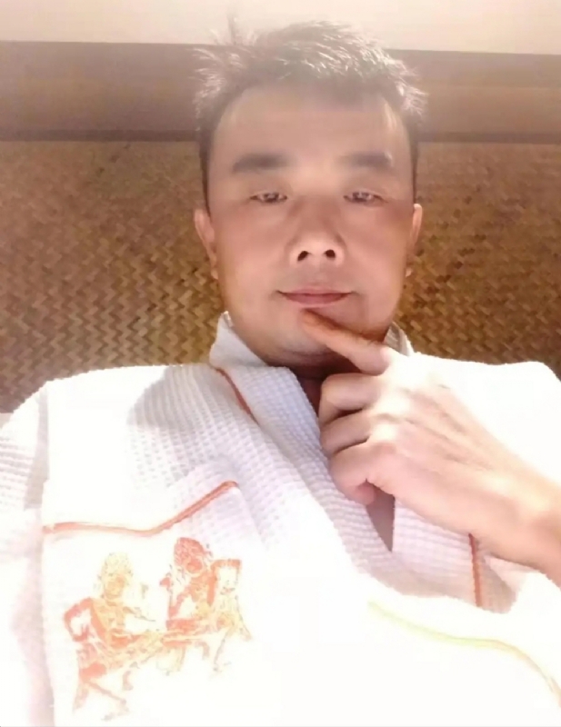 青锋的第一张照片--云霄相亲网