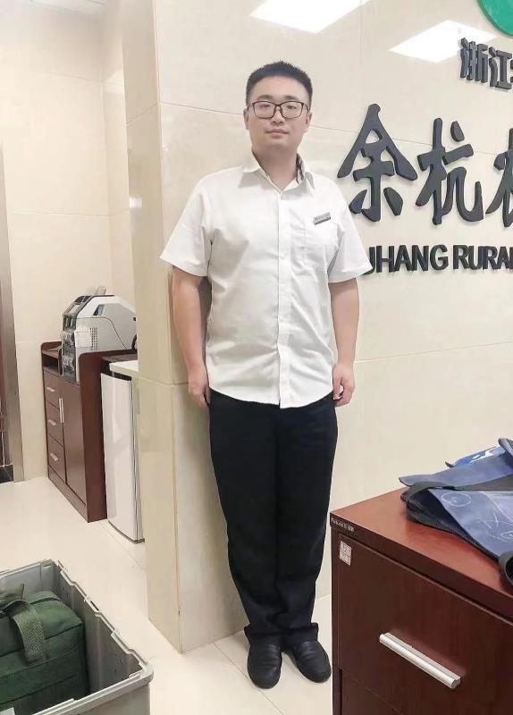 君临天下的第一张照片--云霄相亲网