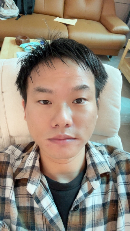 向日葵的第一张照片--云霄相亲网