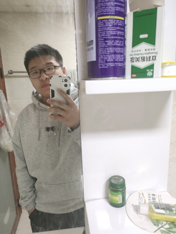 乌鸦坐飞机的第一张照片--云霄相亲网