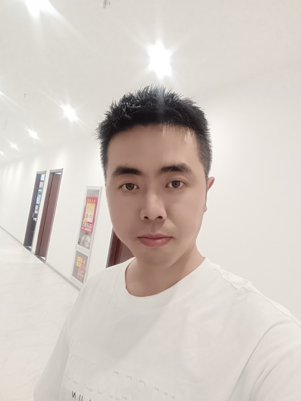 愿得一人心白首不相离的第一张照片--云霄相亲网