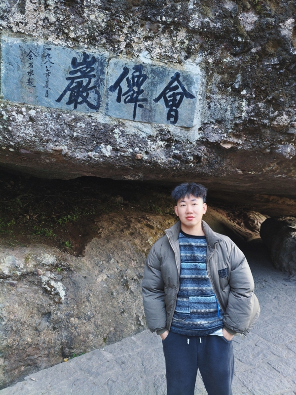 帅邓拖网速的第二张照片--云霄相亲网