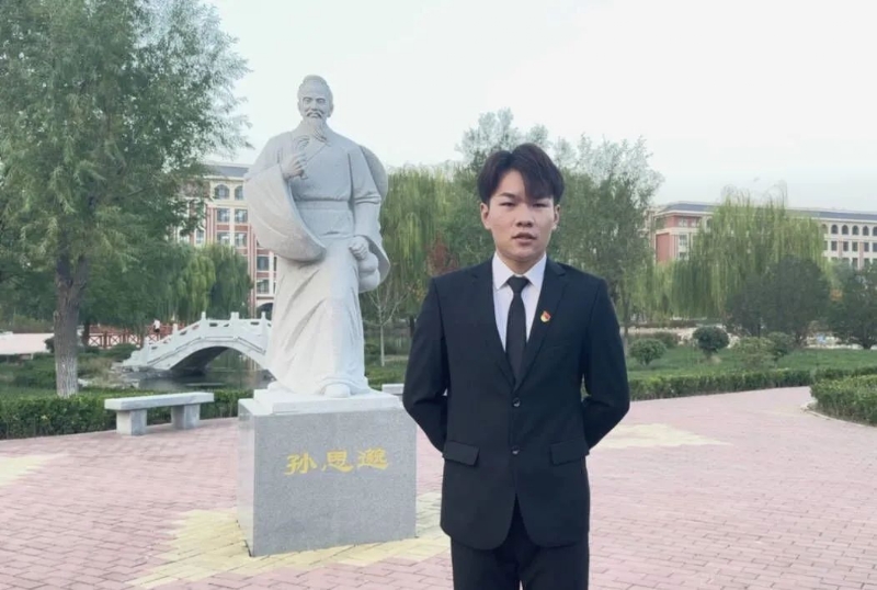 尚明月的第一张照片--云霄相亲网
