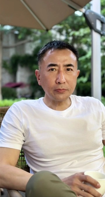 厚德载福的第一张照片--云霄相亲网