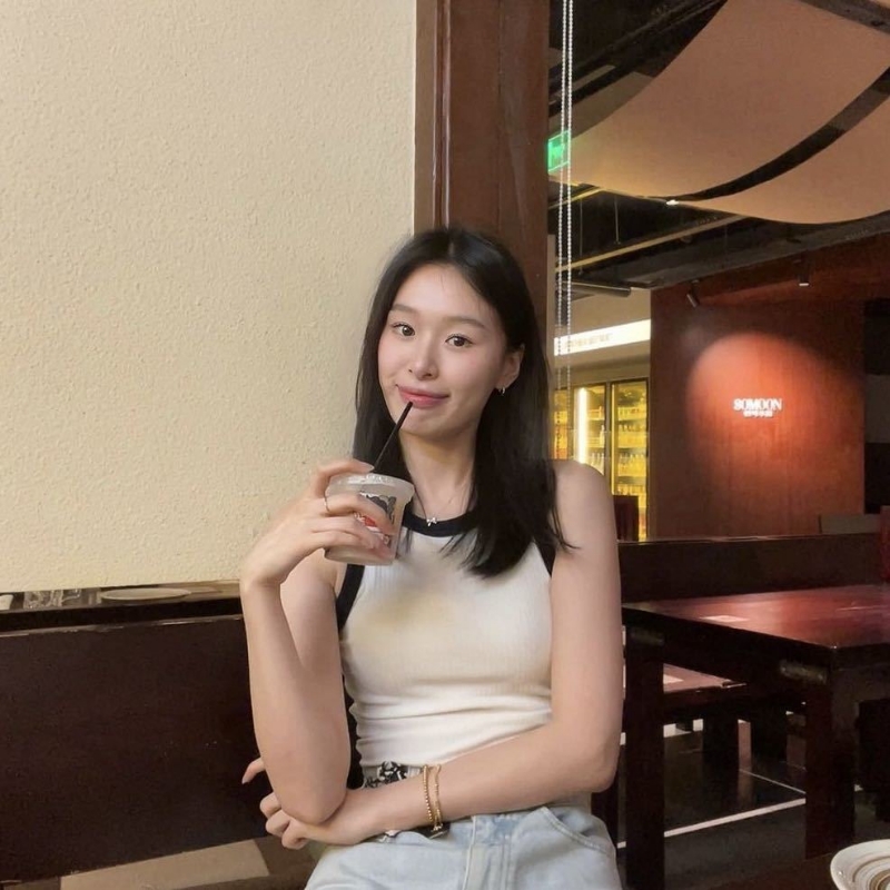 羽毛的第一张照片--云霄相亲网