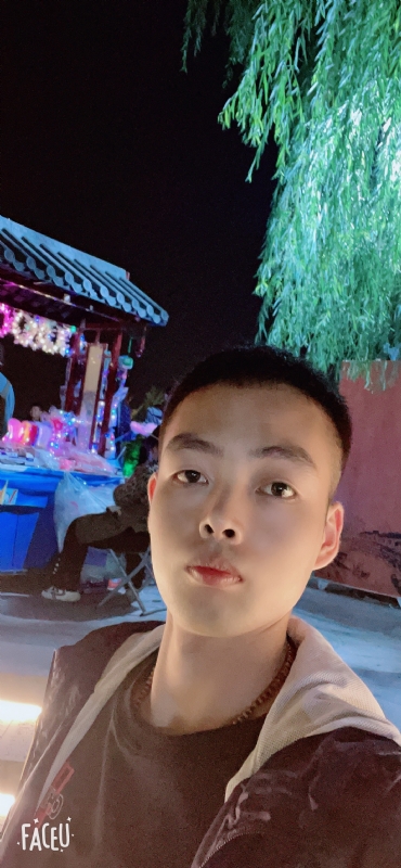 向阳而生的第一张照片--云霄相亲网