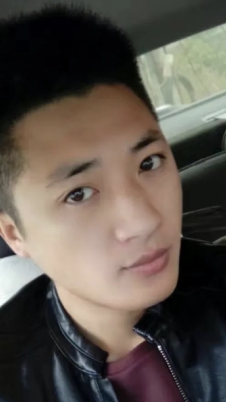 小汤米的第二张照片--云霄相亲网