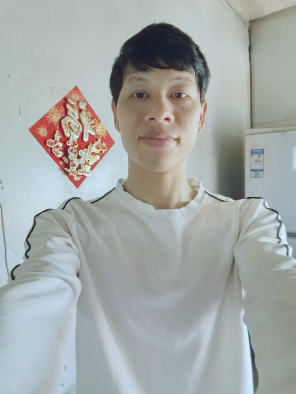 夏风微凉的第一张照片--云霄相亲网